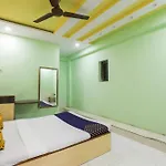 Spot On Hotel Sarovar Guest House